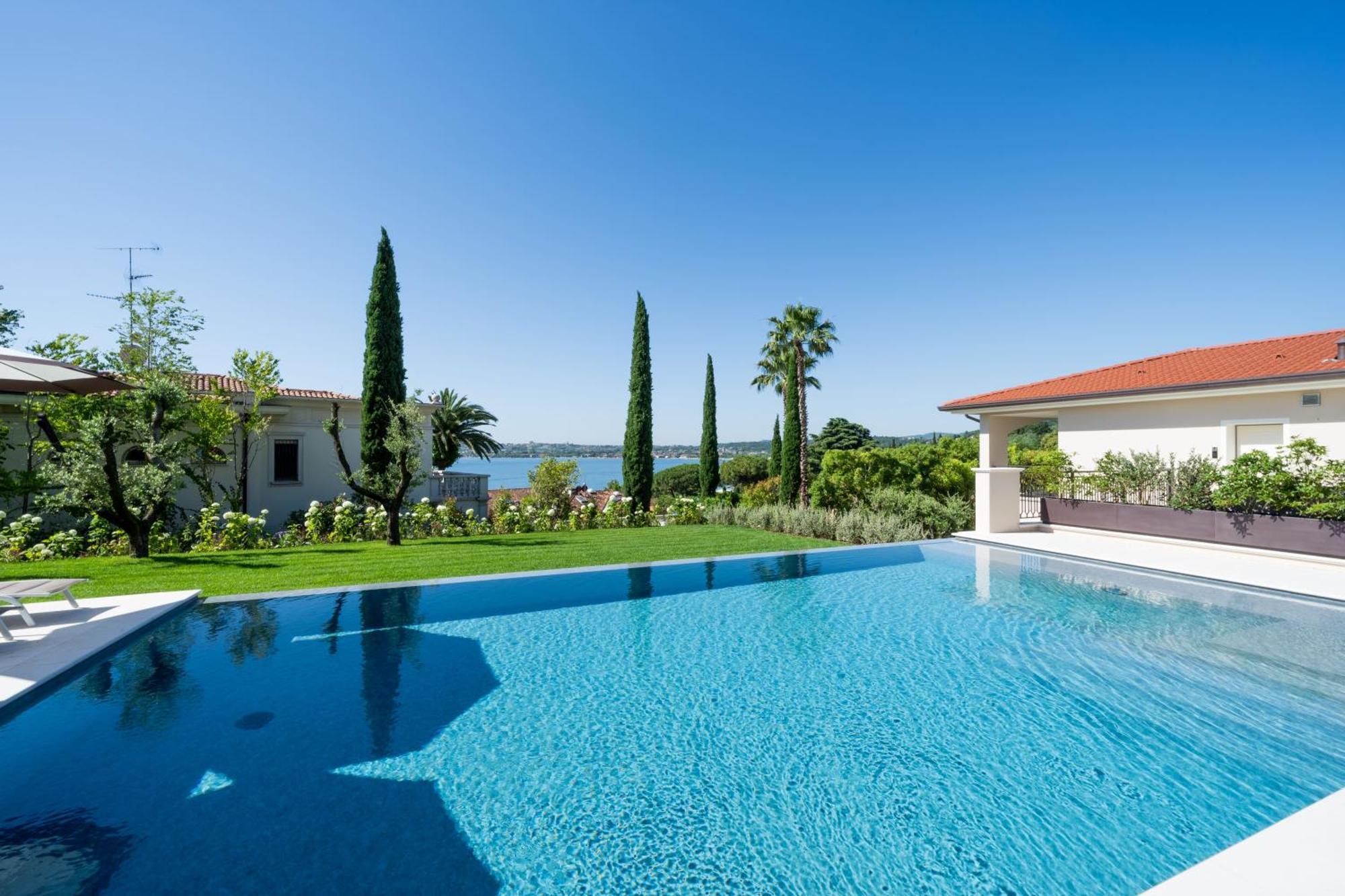 Villa Silvia Apartments San Felice del Benaco Kültér fotó