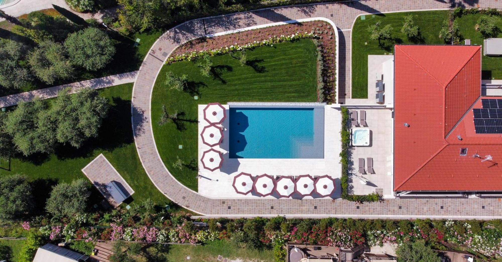 Villa Silvia Apartments San Felice del Benaco Kültér fotó