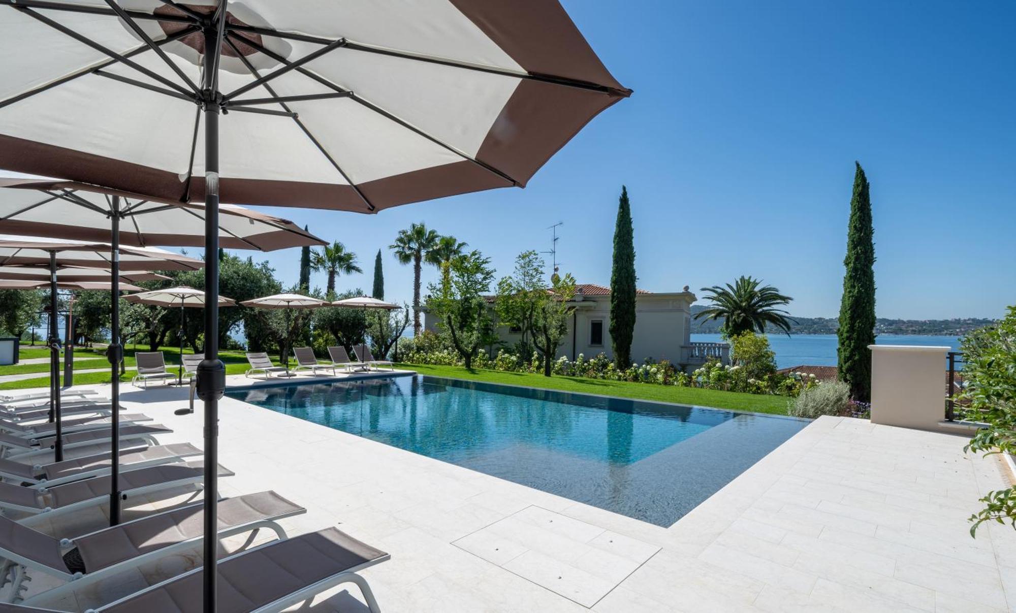 Villa Silvia Apartments San Felice del Benaco Kültér fotó